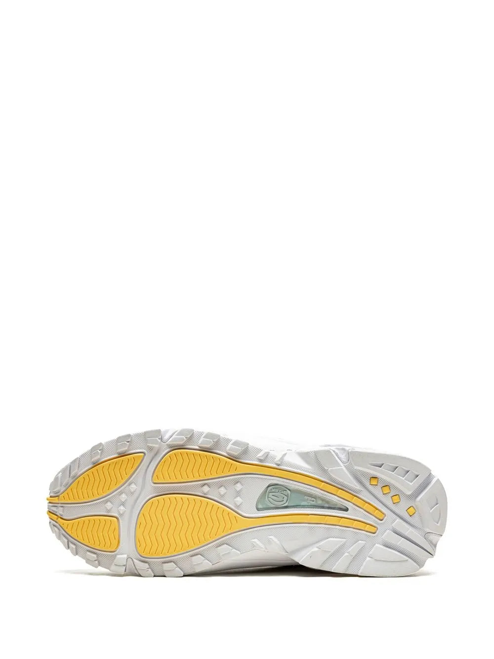 Hot Step Terra NOCTA White