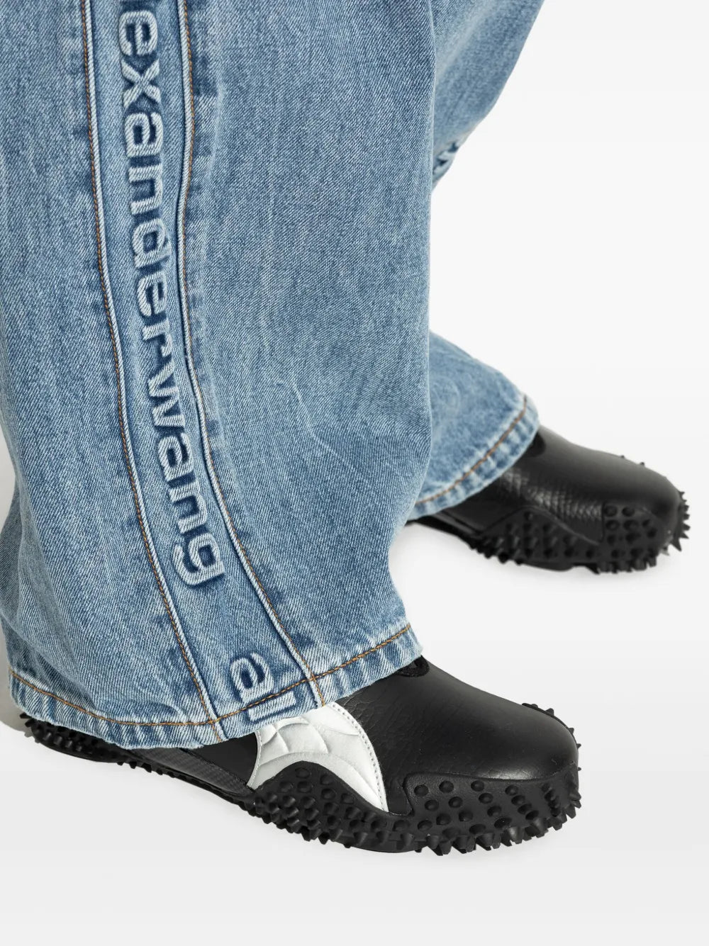 Mostro noir/argenté