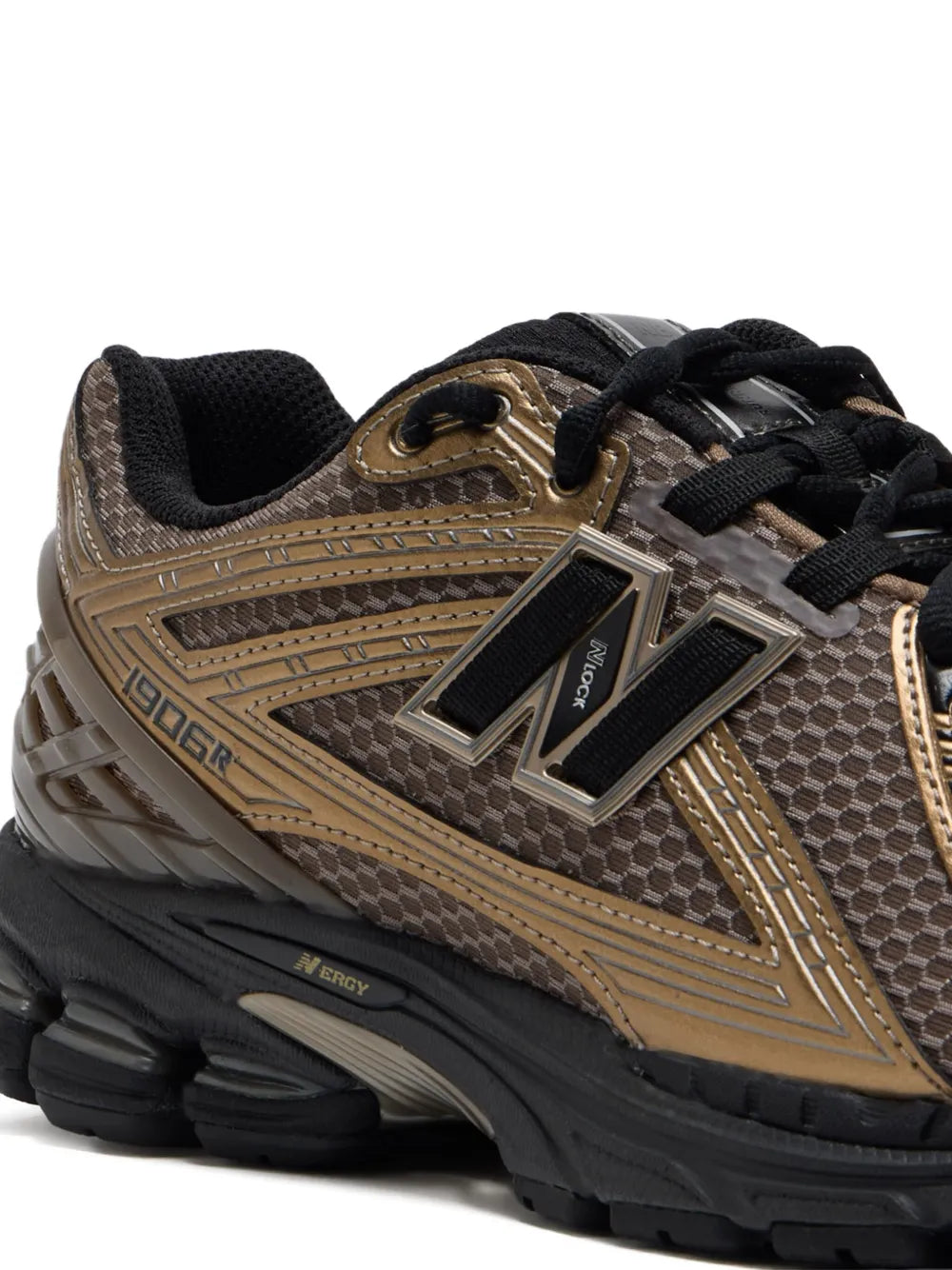 NB 1906R en résille